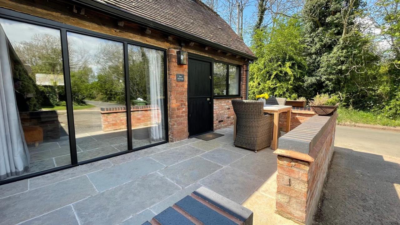 Elegant Peaceful Barn In Rural Village Setting Close To Stratford Upon Avon Buitenkant foto