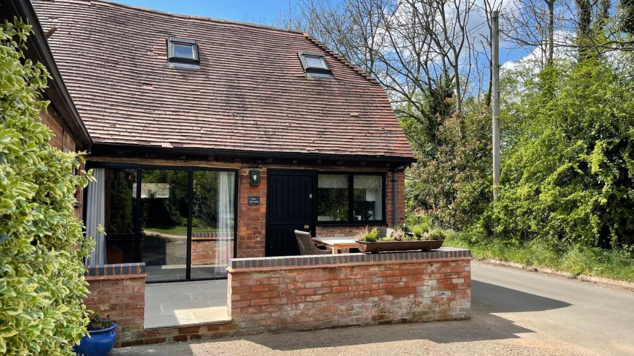 Elegant Peaceful Barn In Rural Village Setting Close To Stratford Upon Avon Buitenkant foto